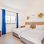 Duarte Villa