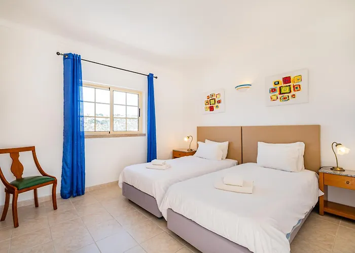 Duarte Villa