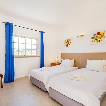 Duarte Villa